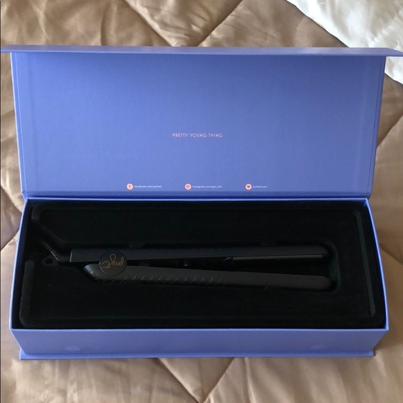 PYT HAIR Other - Black PYT Hair Straightener